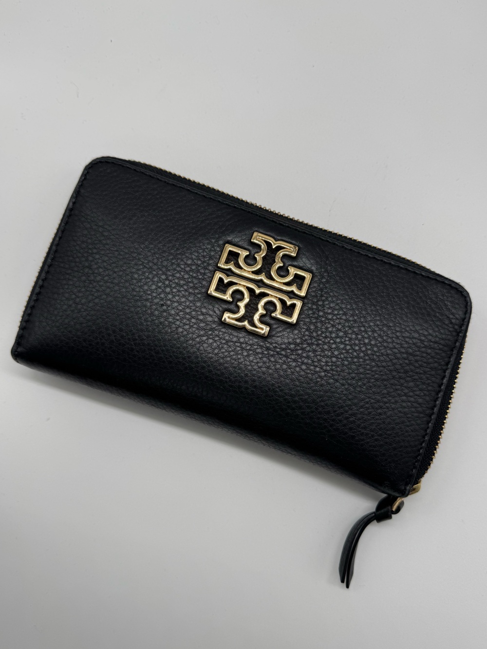 Tory Burch Black Leather Zip Wallet with Gold Hardware